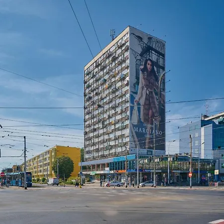 Cozy Studio With Amazing View Of The City By Renters Apartament *