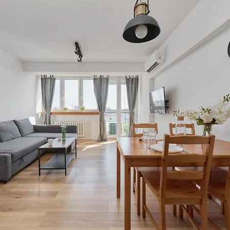 Apartament Cozy Studio With Amazing View Of The City By Renters *