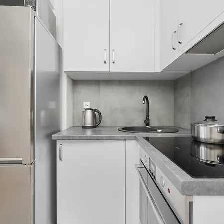 Cozy Studio With Amazing View Of The City By Renters Apartament Wrocław